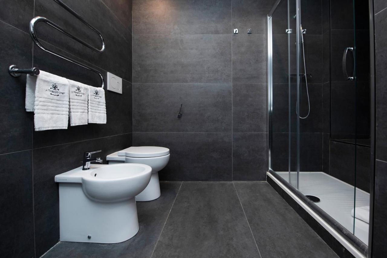 Triple Room Dependance Via Agostino De Pretis 70