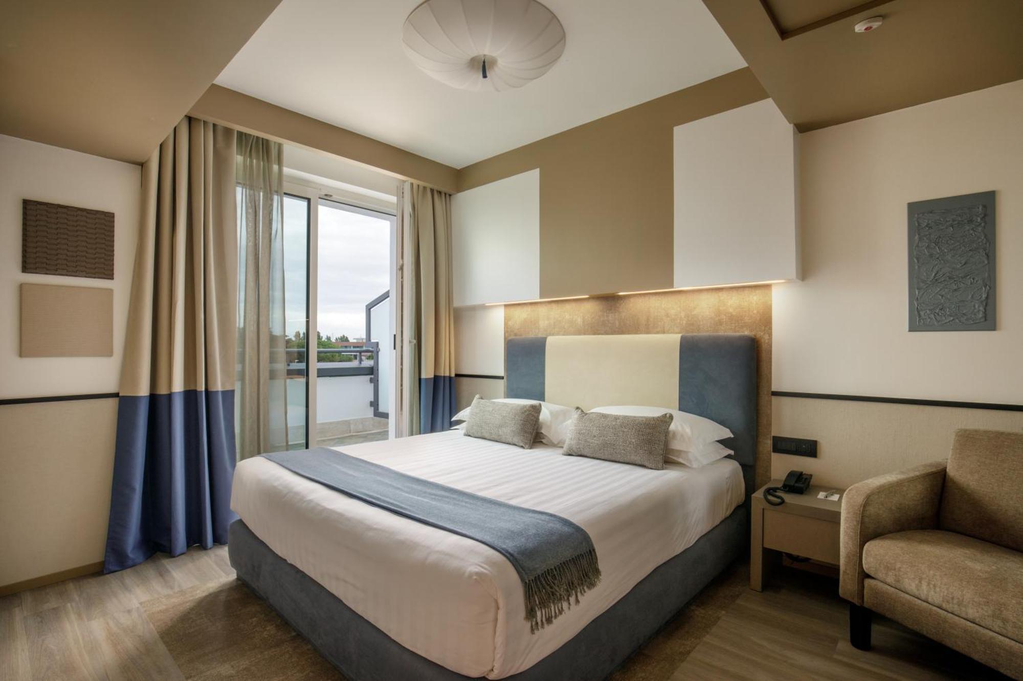 Doppelzimmer mit Balkon