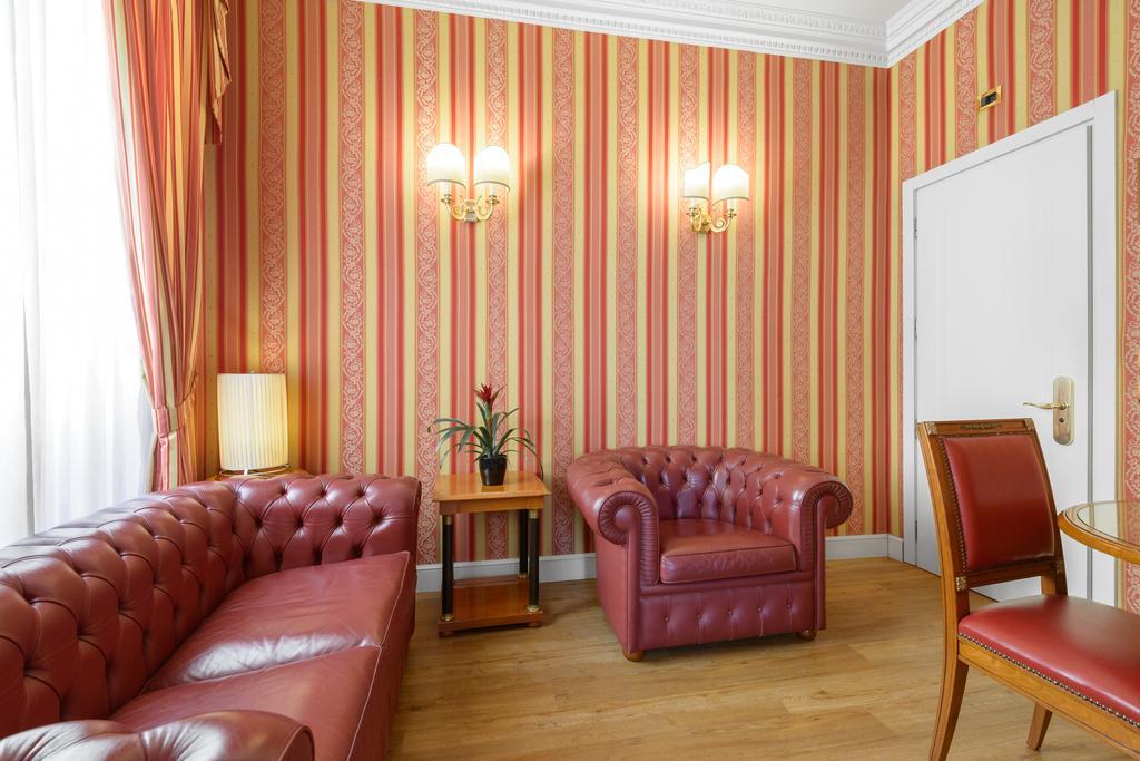 Dreibettzimmer