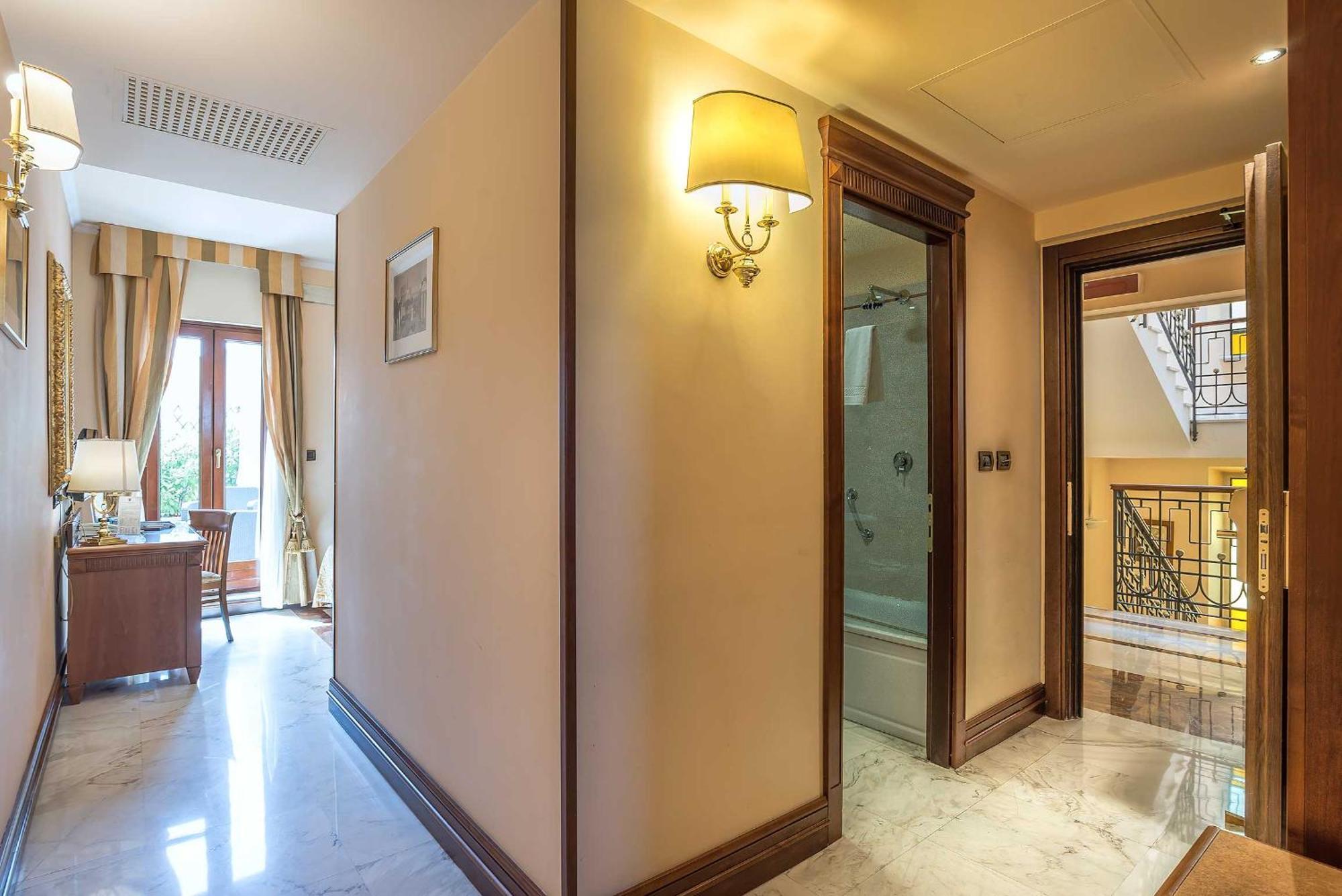 Junior Suite mit Balkon